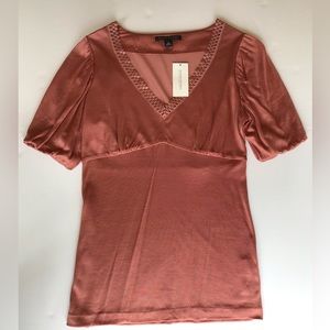 Banana Republic NWT Women’s Small (S) Peach Empire Waist V-Neck Top